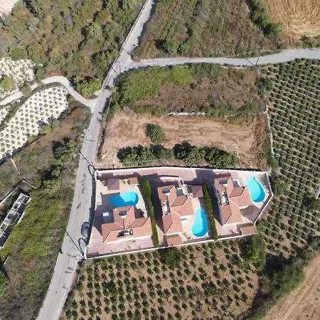 Vaggelis Villa